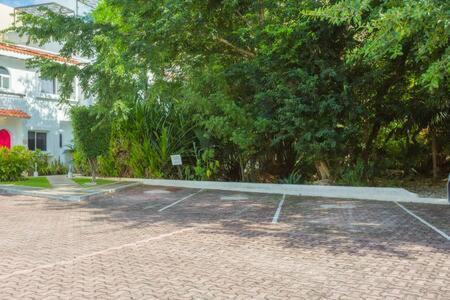 Сasa de vacaciones Ideal Family & Friend Trip, Gated Area With Pool Onsite Playa del Carmen